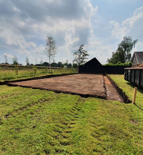 Fundering schuur uitgraven